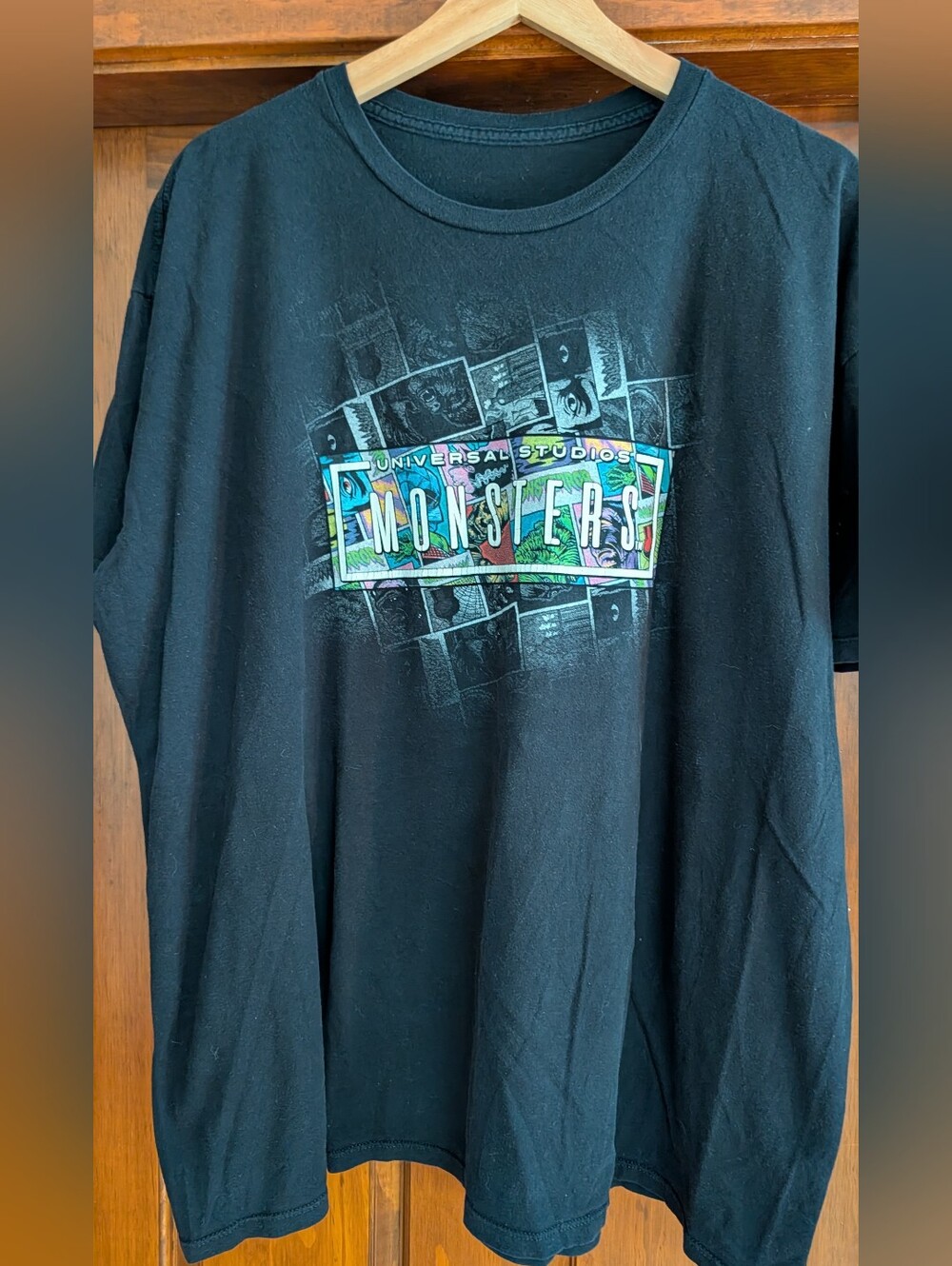 Vintage Universal Studios Universal Monsters Graphic Short Sleeve Tee - Black